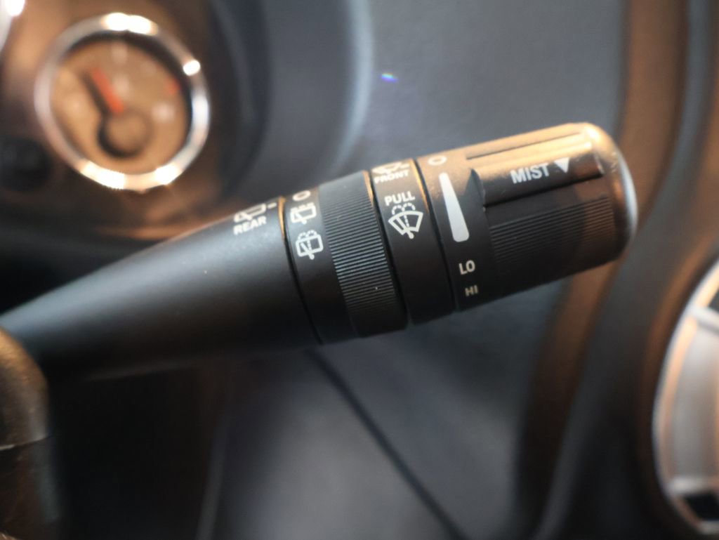 Used 2016 Jeep Wrangler Unlimited Sahara image 33