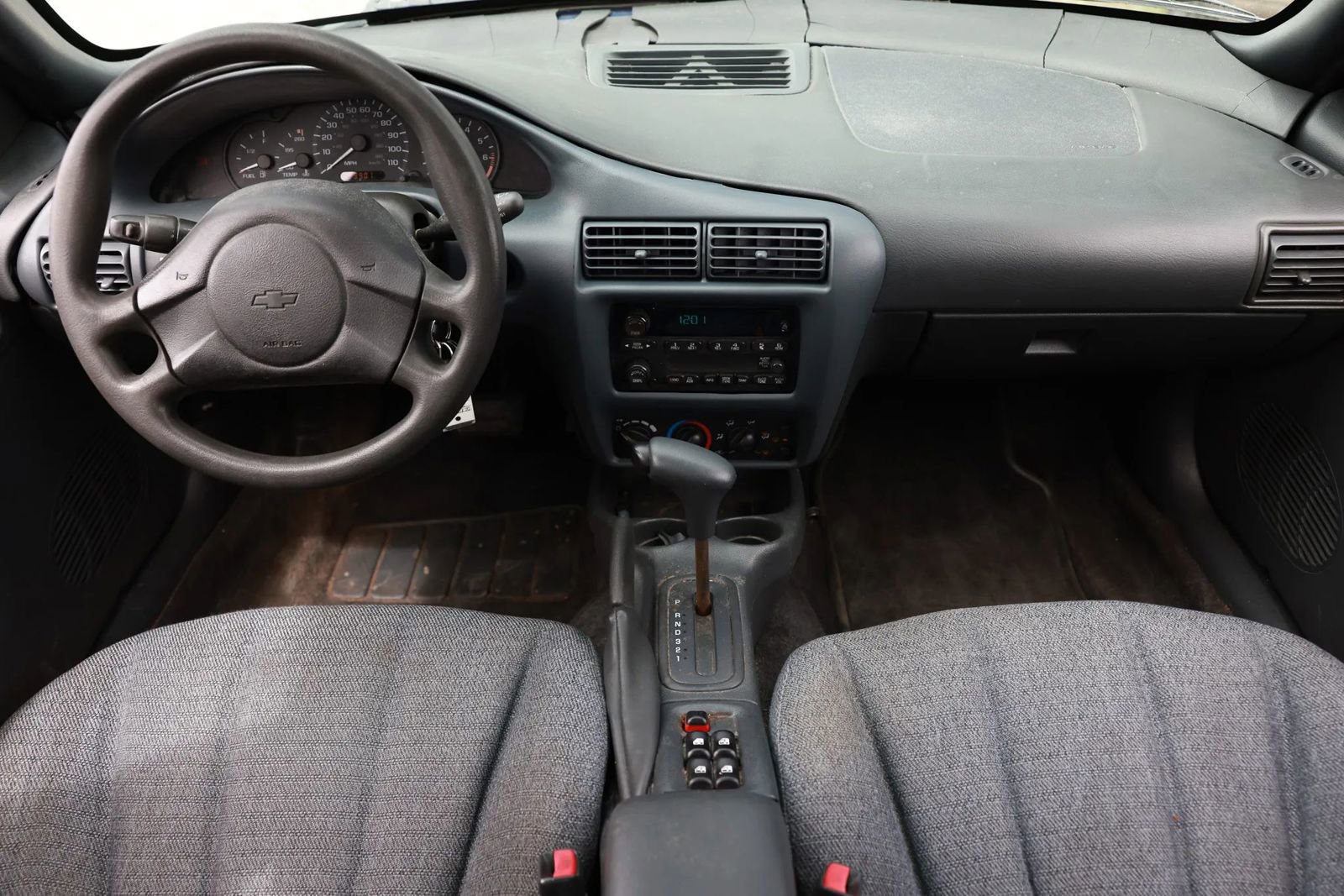 Used 2005 Chevrolet Cavalier Sedan 4D w/ Preferred Equipment Group image 21