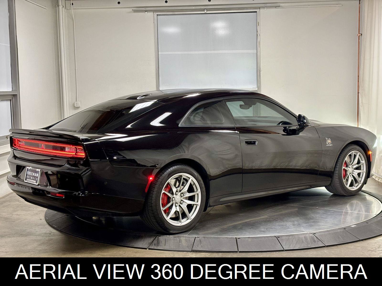 Used 2024 Dodge Charger Daytona Scat Pack w/ Plus Group AWD/4WD image 9