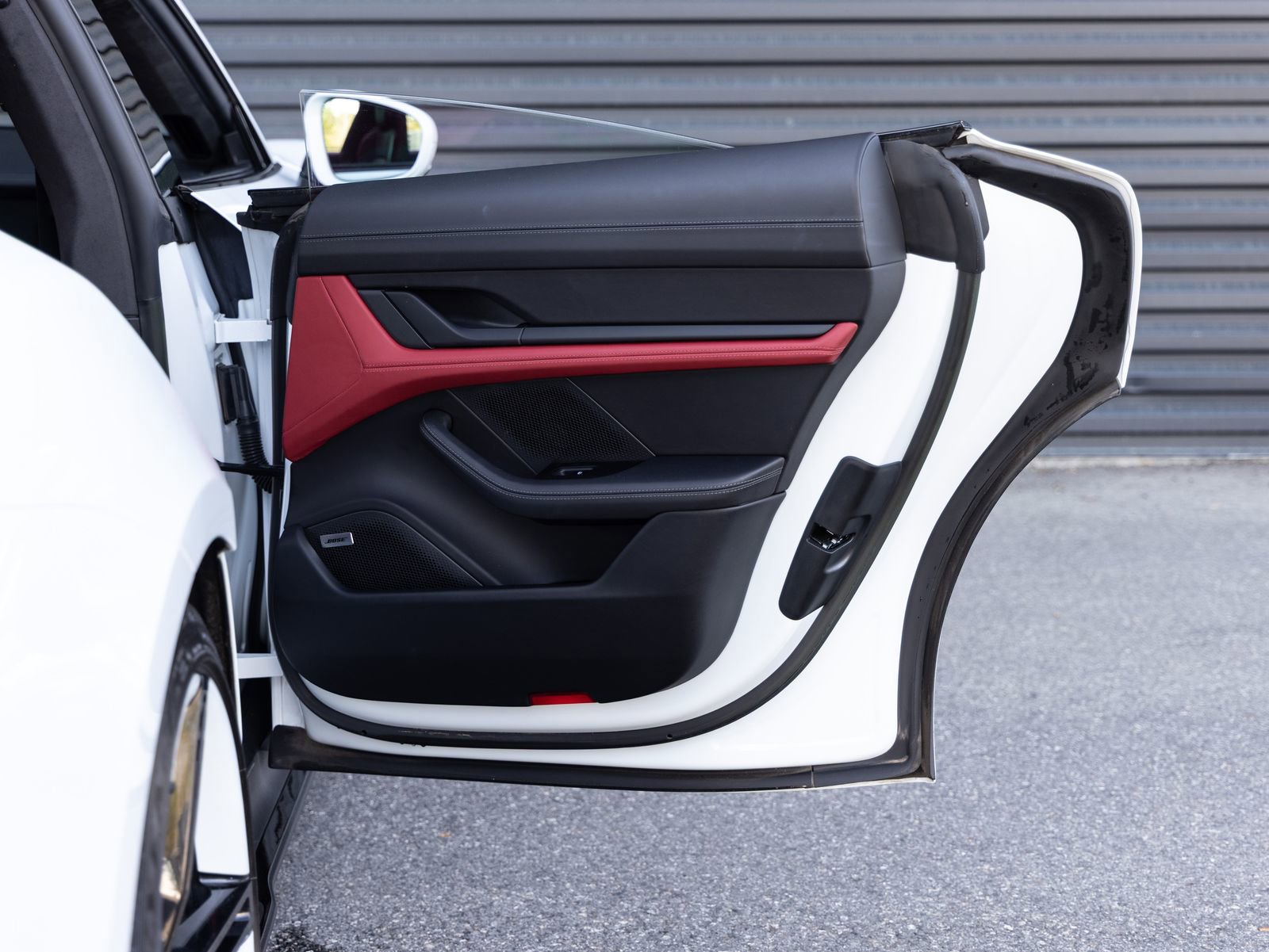 Certified 2023 Porsche Taycan GTS image 30