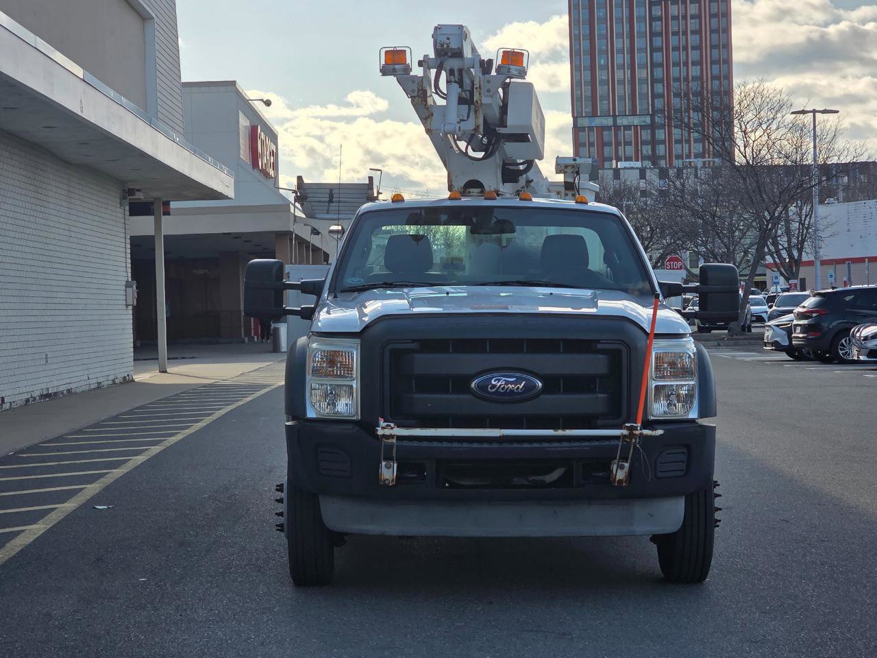 Used 2013 Ford F450 XL w/ Snow Plow Prep Pkg image 2