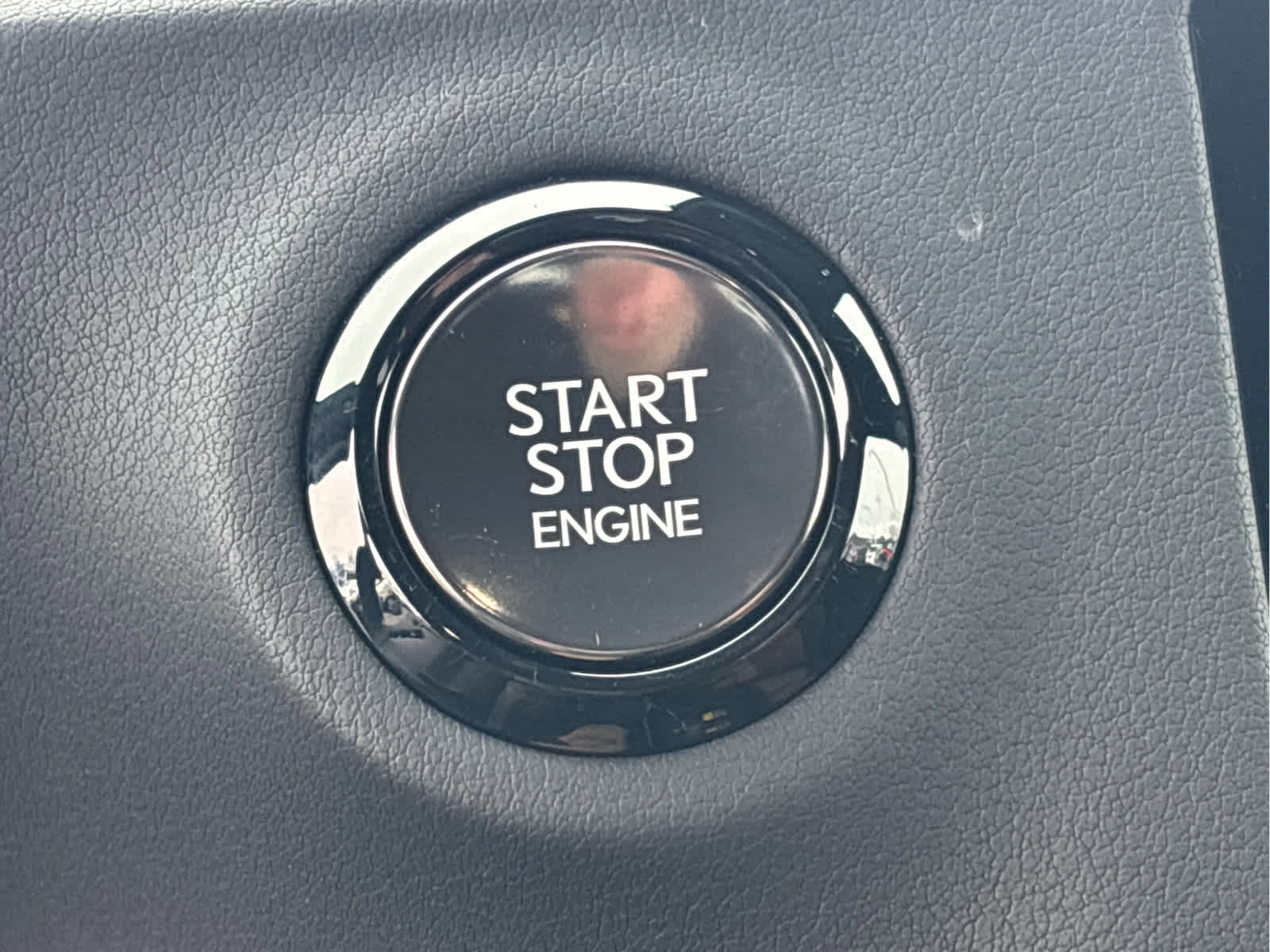 Used 2025 Lexus GX 550 w/ Accessory Package (Z1) image 25