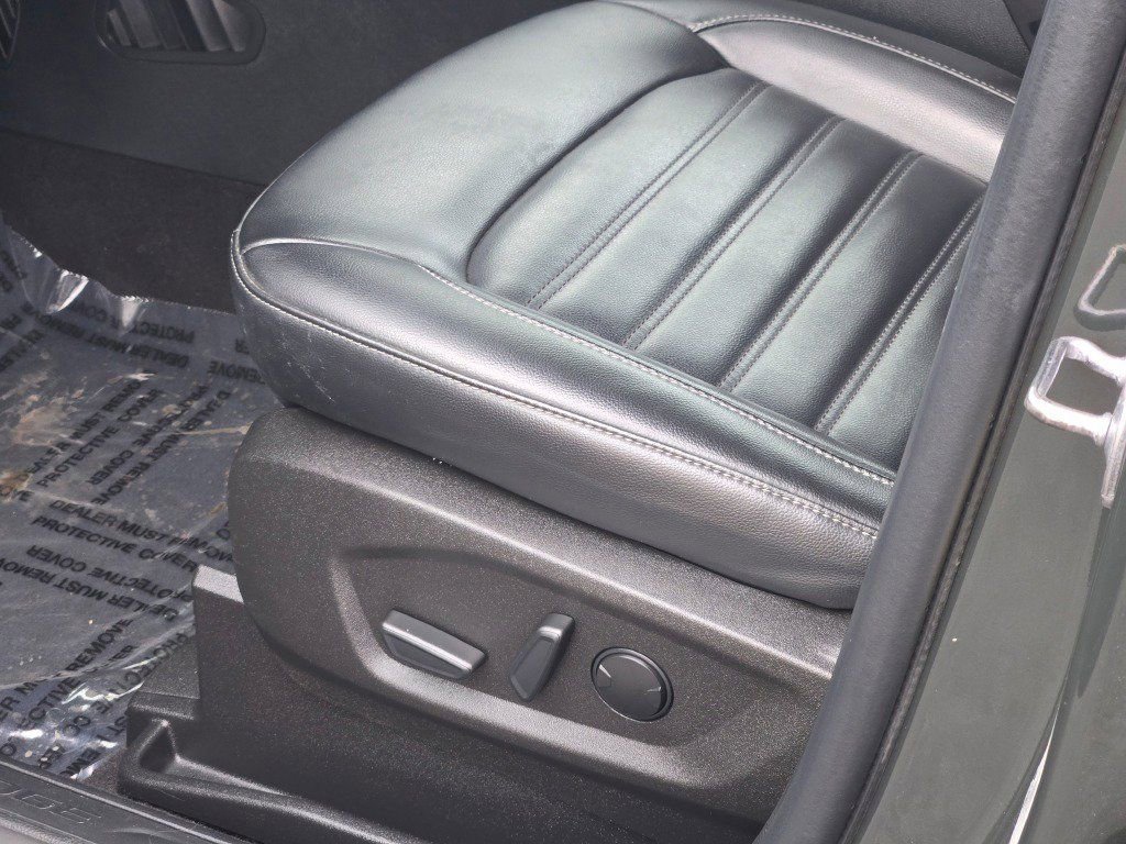 Used 2023 Ford Edge SEL w/ Convenience Package AWD/4WD image 23