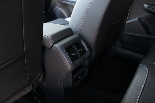 New 2025 Volkswagen Taos SEL AWD/4WD image 21