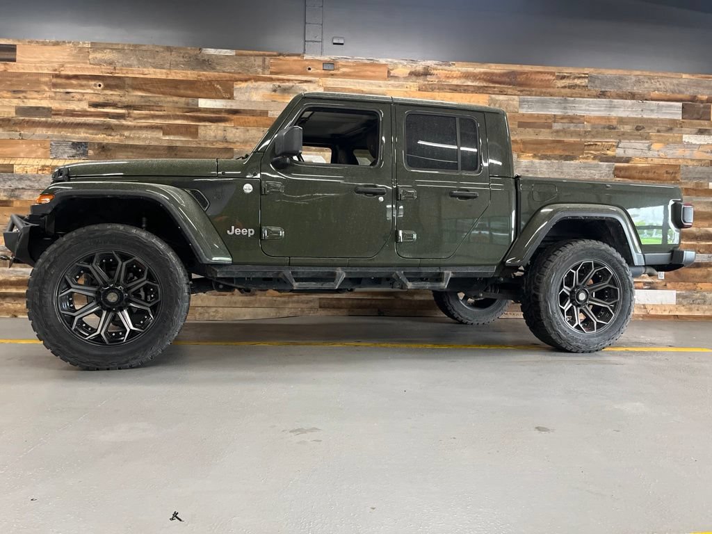 Used 2021 Jeep Gladiator Overland w/ Popular Equipment Package AWD/4WD image 23