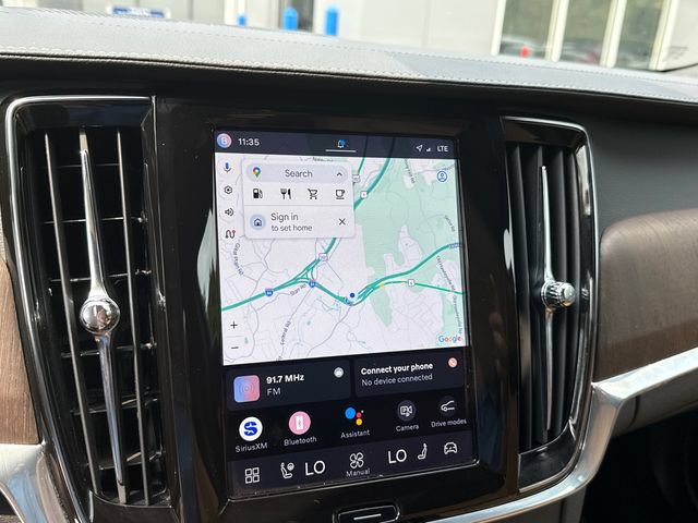 Certified 2025 Volvo V90 B6 Cross Country Ultra AWD/4WD image 15
