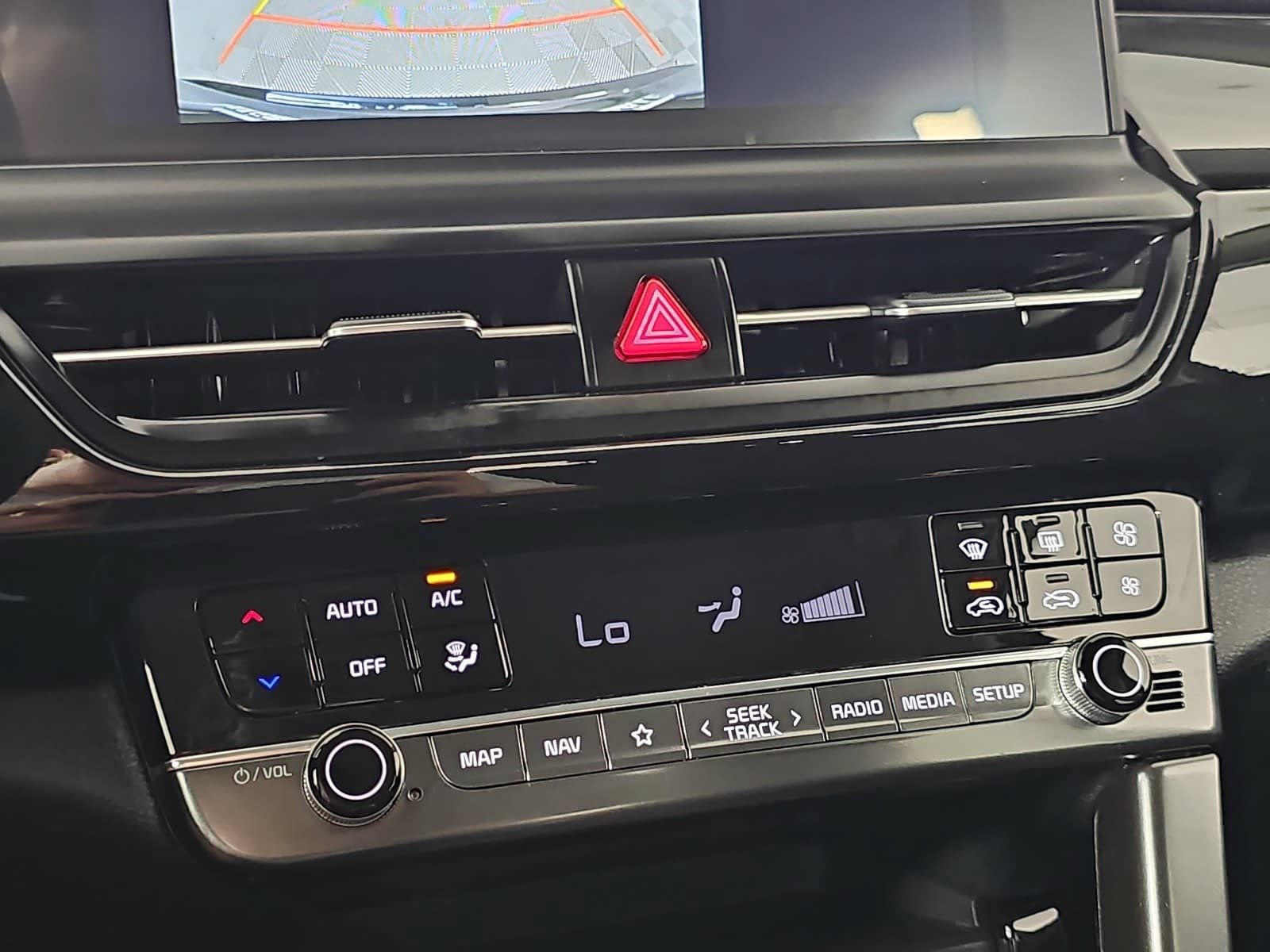 Used 2025 Kia Seltos S FWD image 23