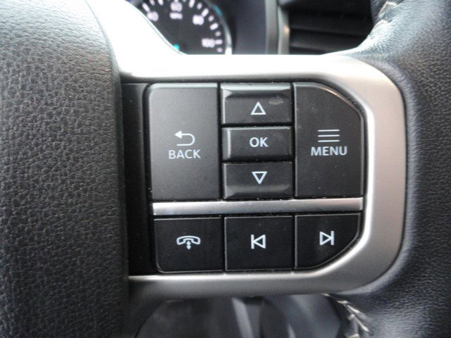 Used 2024 Ford Expedition XLT image 17