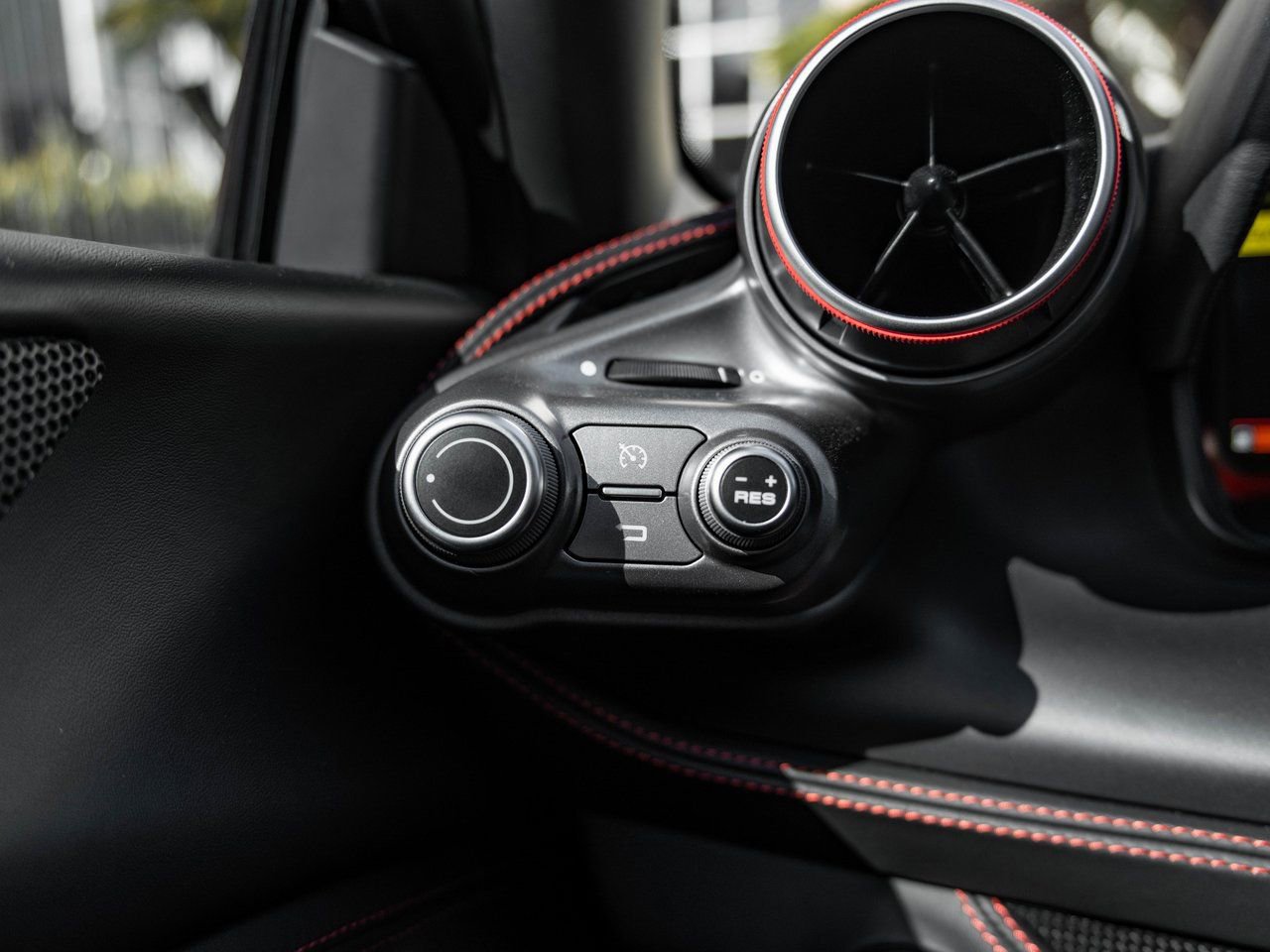 Used 2020 Ferrari F8 Tributo image 26