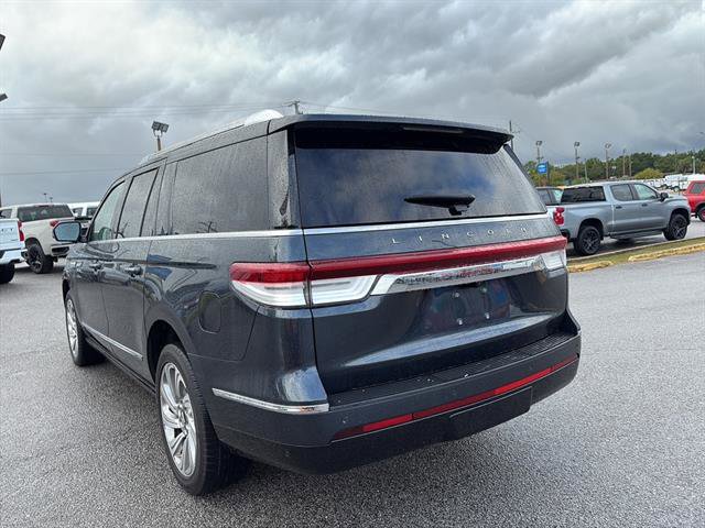 Used 2024 Lincoln Navigator L Reserve image 5