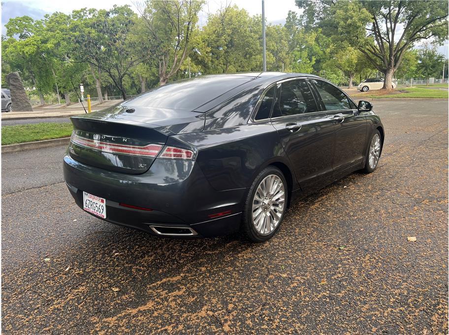 Used 2013 Lincoln MKZ image 5