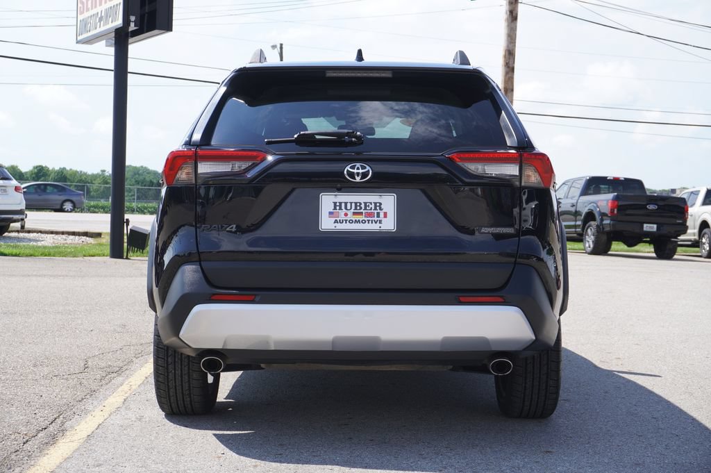 Used 2024 Toyota RAV4 Adventure AWD/4WD image 6