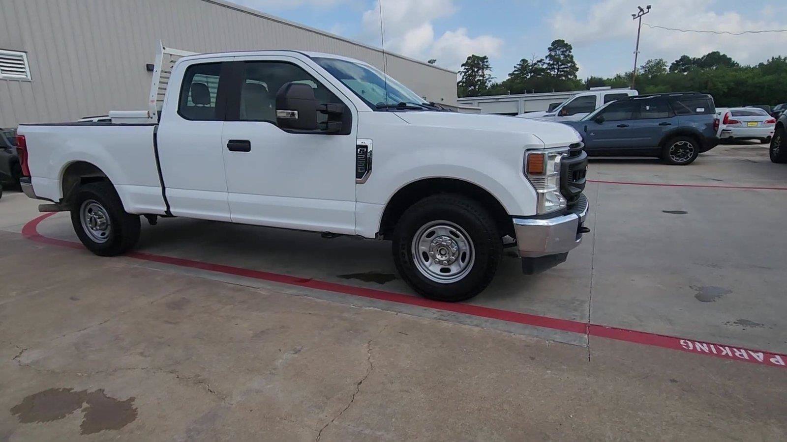Used 2020 Ford F250 XL w/ Power Equipment Group RWD image 2