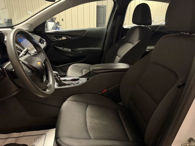 Used 2023 Chevrolet Malibu LT FWD image 15