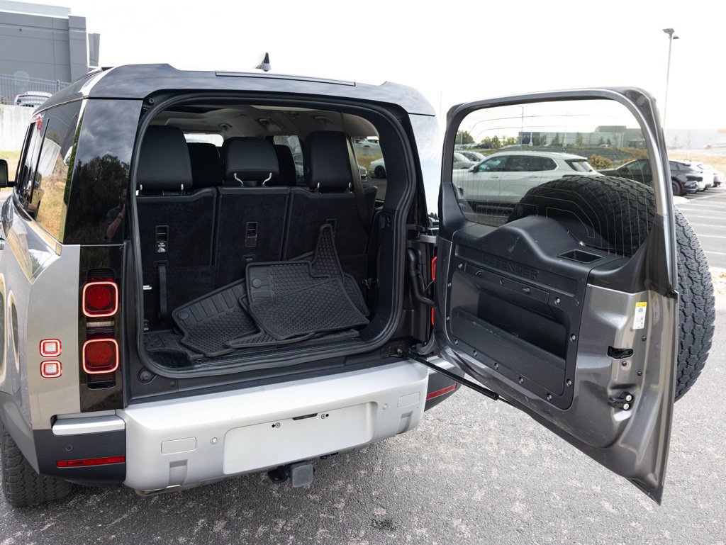 Used 2024 Land Rover Defender 130 S AWD/4WD image 47