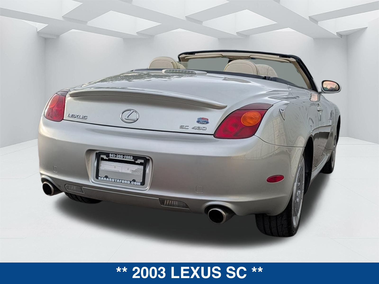 Used 2003 Lexus SC 430 Convertible RWD image 4