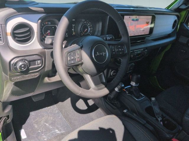 New 2025 Jeep Gladiator Sport image 10