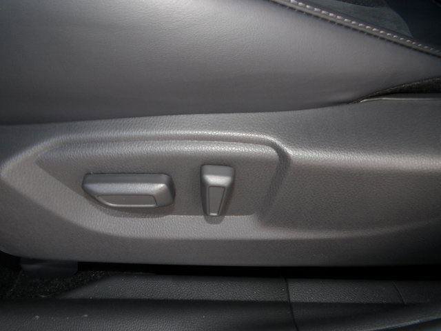 New 2024 Mitsubishi Eclipse Cross SE image 17