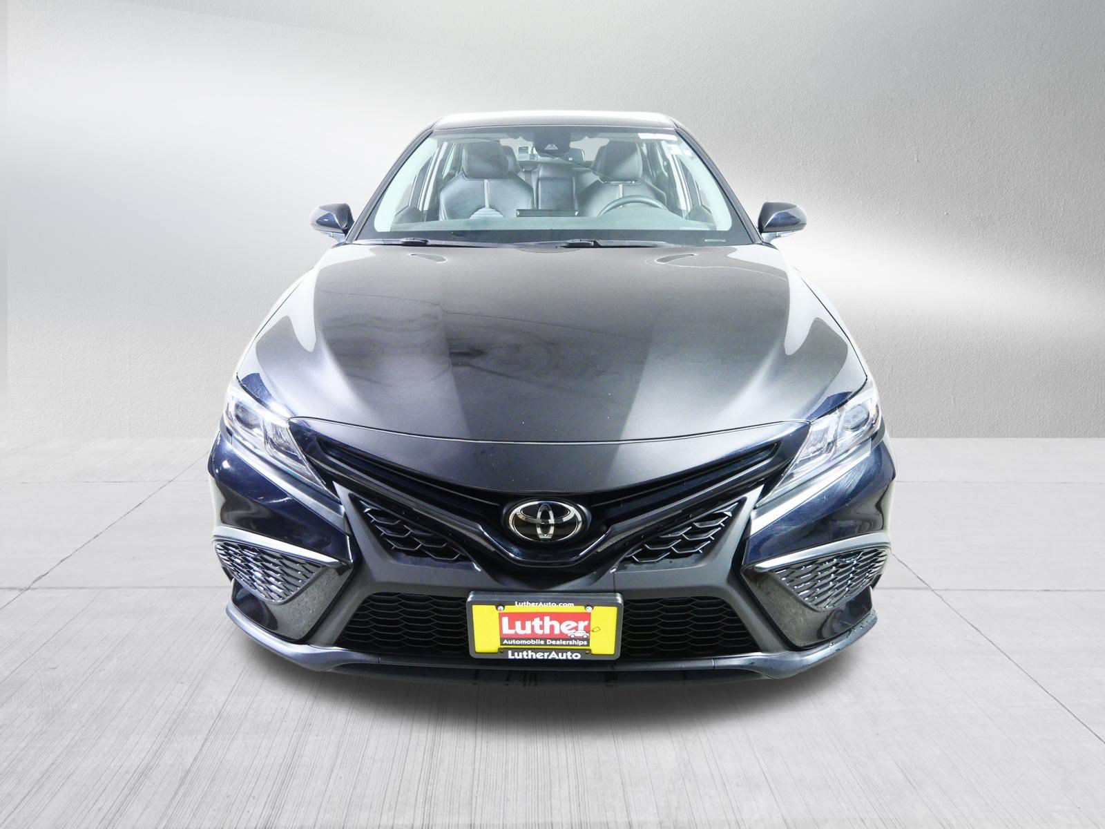 Used 2023 Toyota Camry SE w/ Convenience Package AWD/4WD image 2