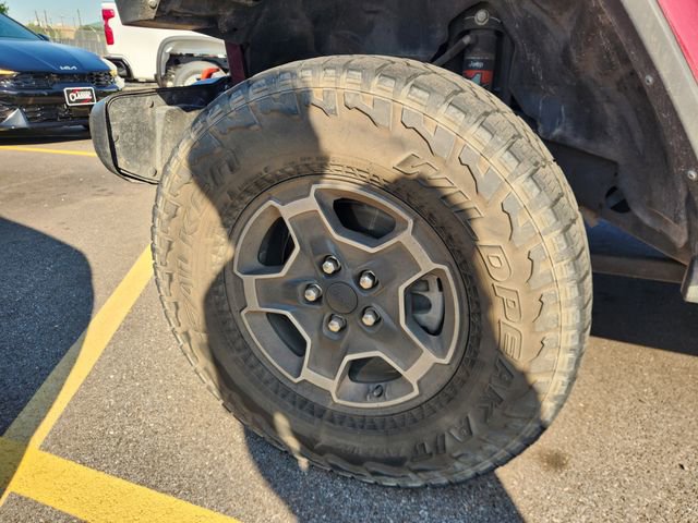 Used 2021 Jeep Gladiator Mojave AWD/4WD image 10