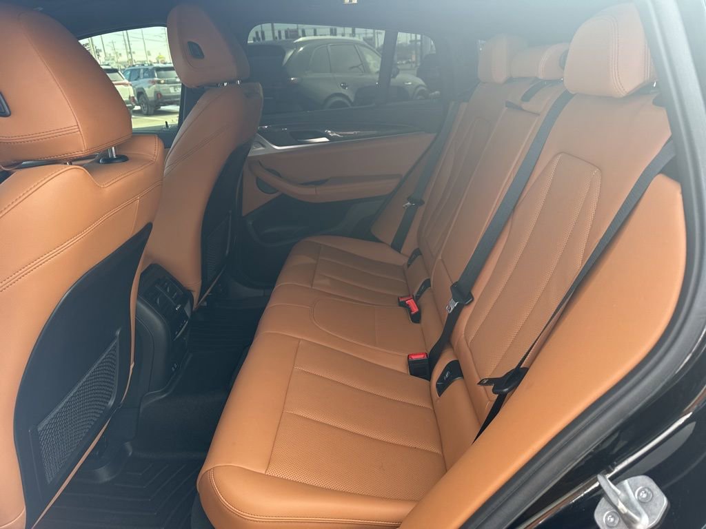 Used 2024 BMW X4 M40i w/ Premium Package image 24