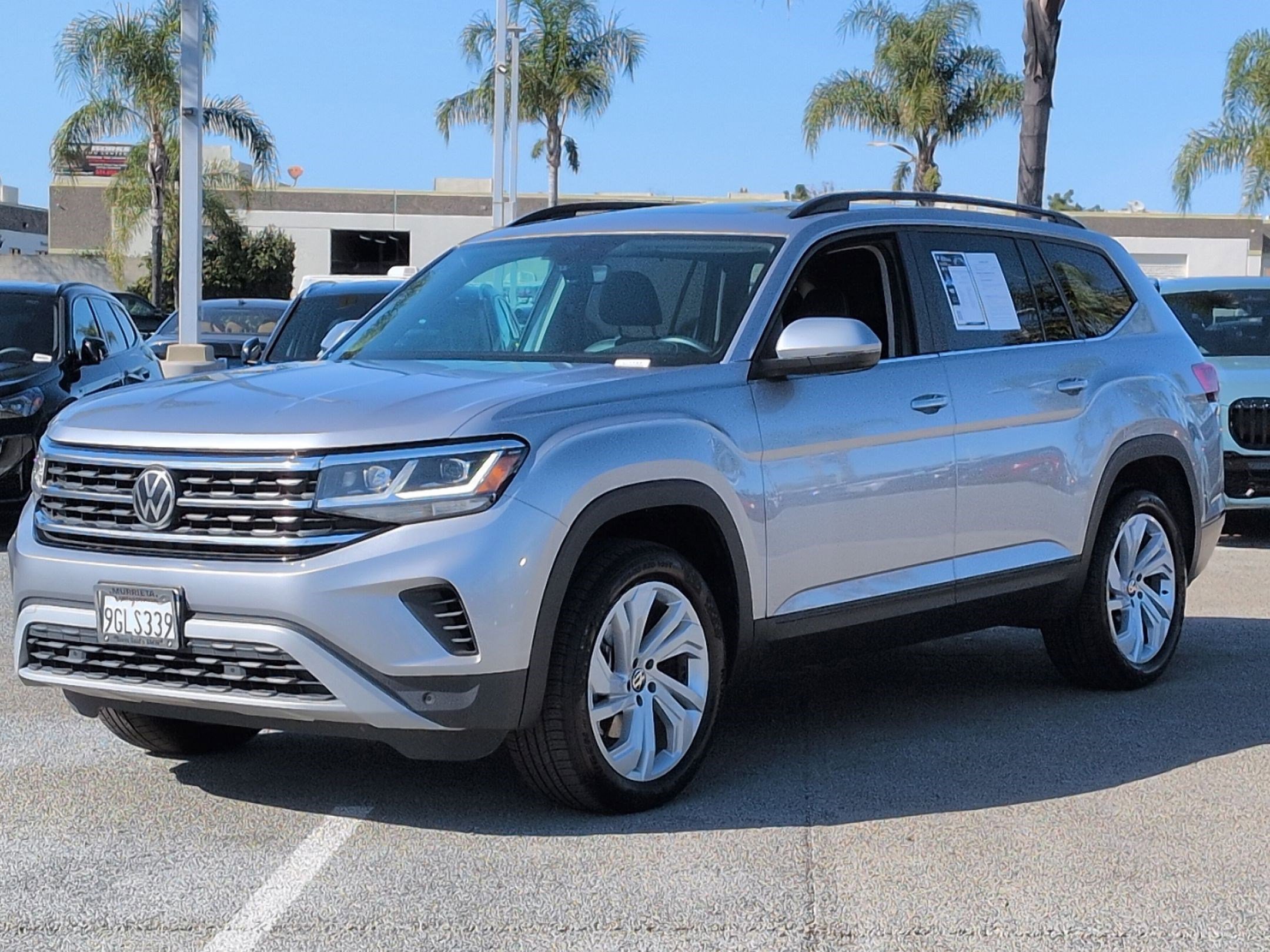 Used 2023 Volkswagen Atlas SE w/ Panoramic Sunroof Package image 5