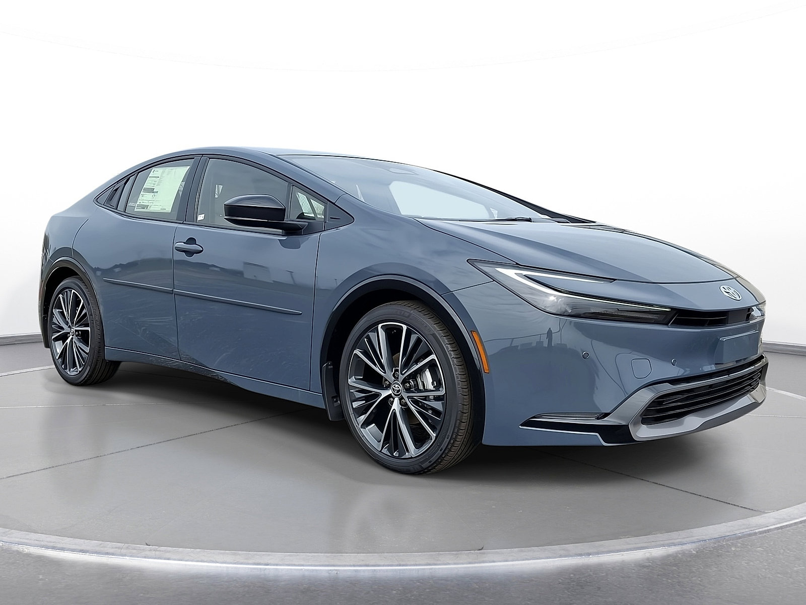 New 2026 Toyota Prius XLE FWD image 1