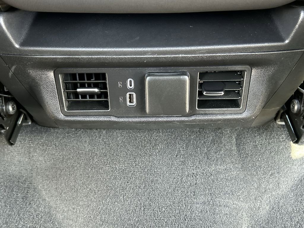 Used 2026 GMC Sierra 1500 SLT image 21