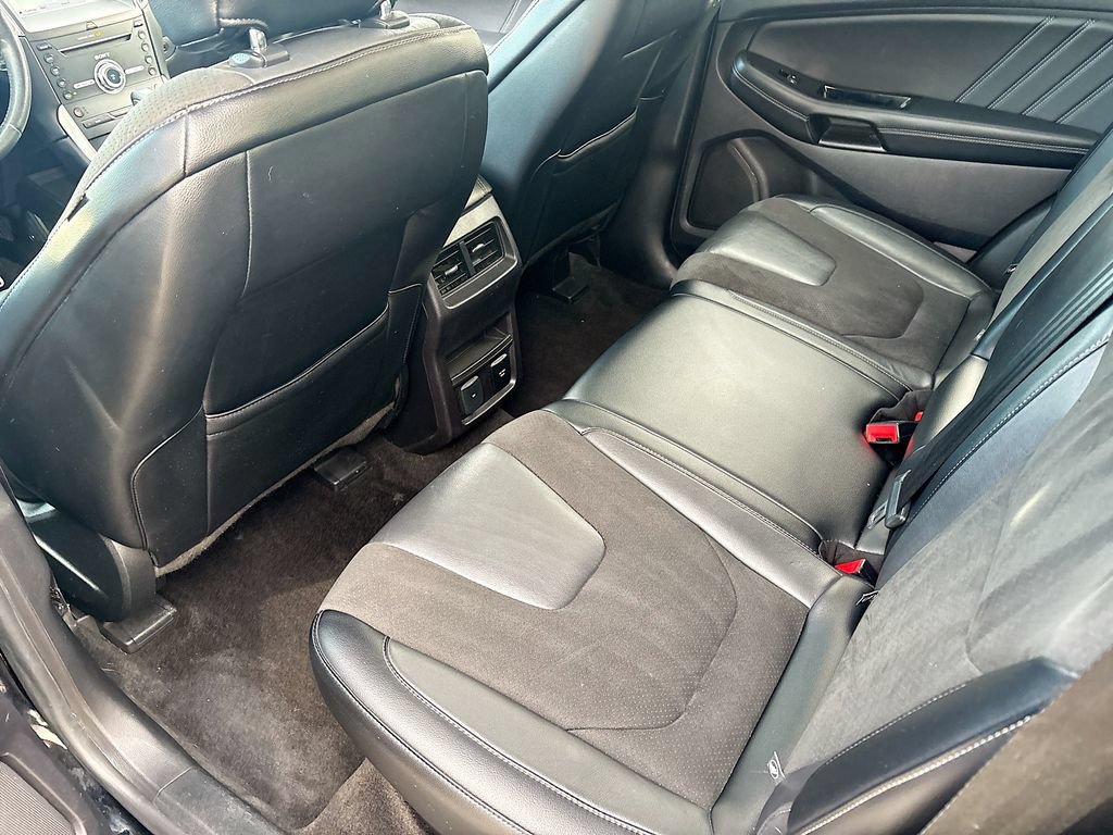 Used 2018 Ford Edge Sport w/ Technology Package AWD/4WD image 24