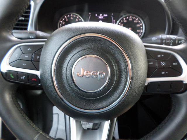 Used 2018 Jeep Renegade Latitude image 18