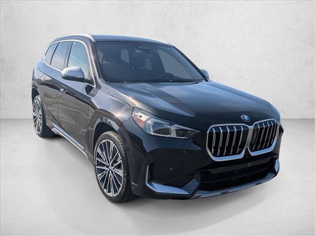 Used 2023 BMW X1 xDrive28i AWD/4WD image 3