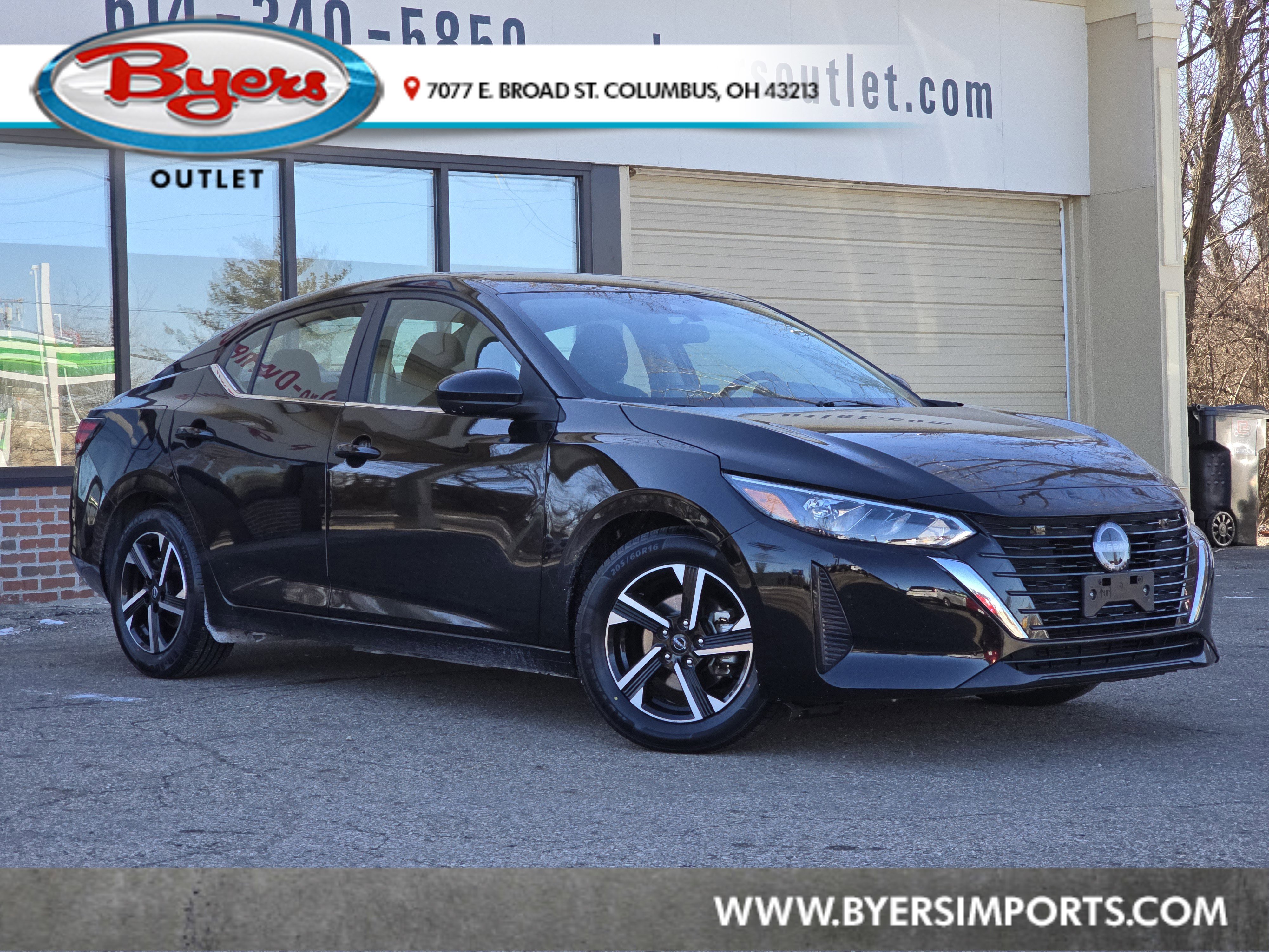 Used 2024 Nissan Sentra SV image 1