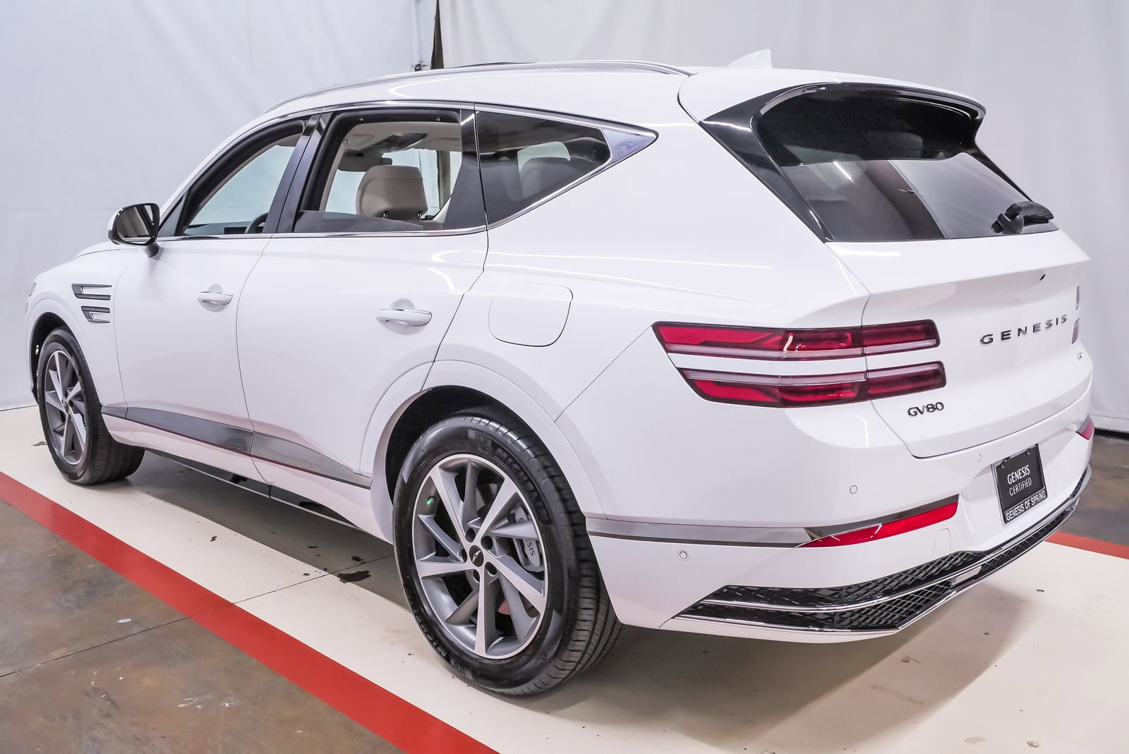 Certified 2026 Genesis GV80 2.5T Advanced image 8