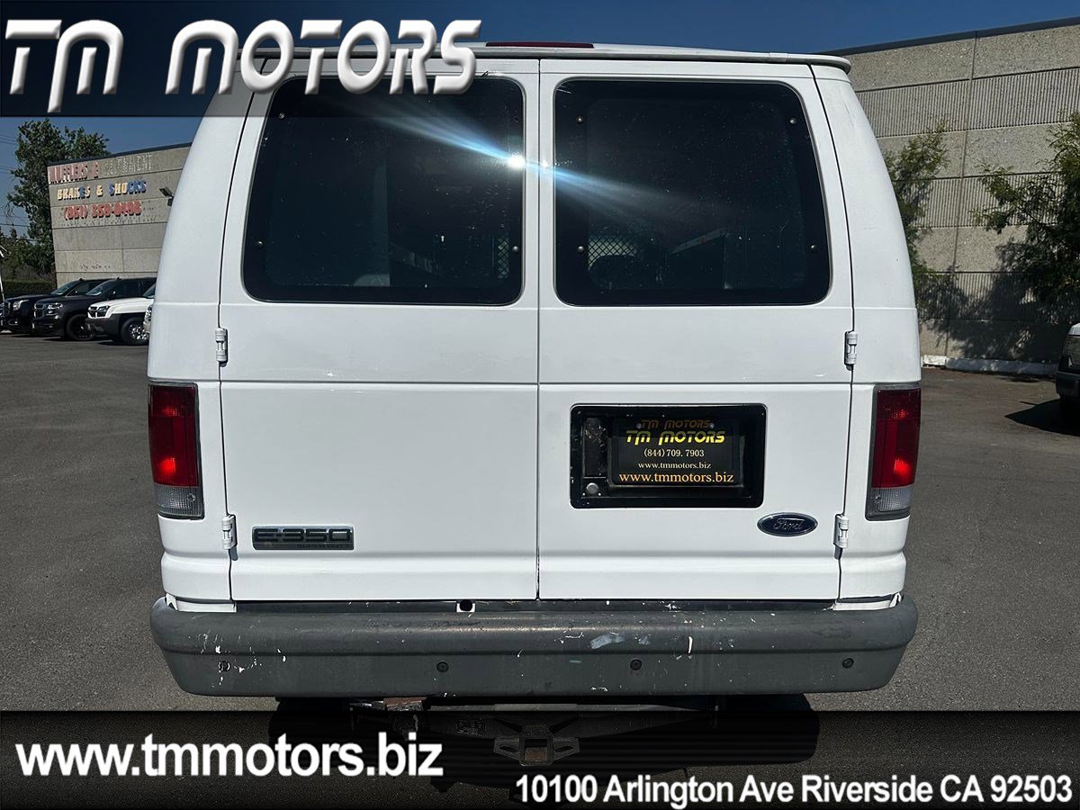Used 2008 Ford E-350 and Econoline 350 Super Duty RWD image 5