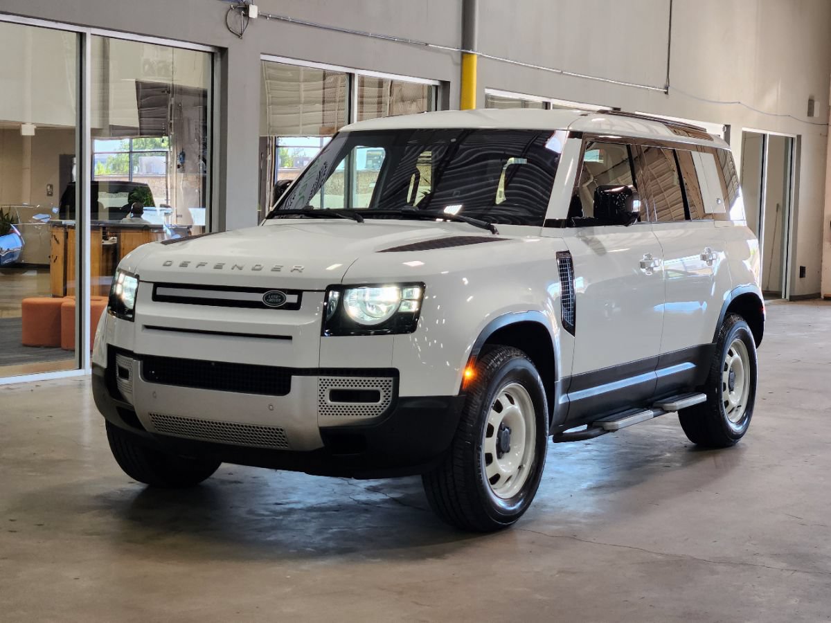 Used 2022 Land Rover Defender 110 AWD/4WD image 3