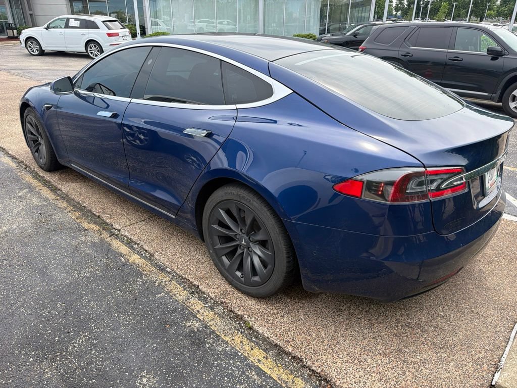 Used 2020 Tesla Model S Long Range Plus AWD/4WD image 2