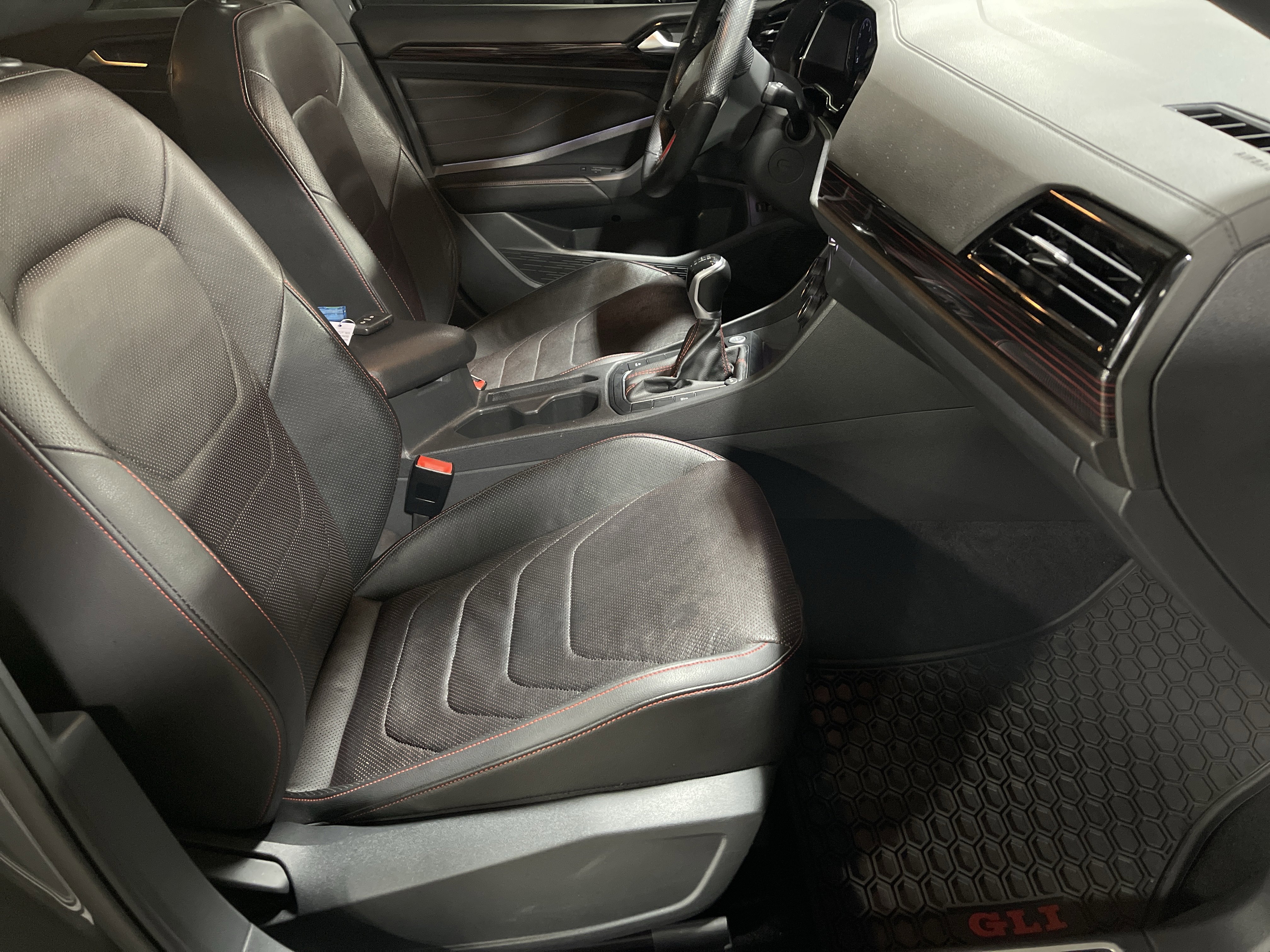 Used 2022 Volkswagen Jetta GLI Autobahn image 13