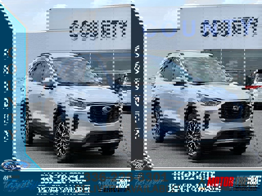 New 2025 Ford Escape SE w/ Class II Trailer Tow Package