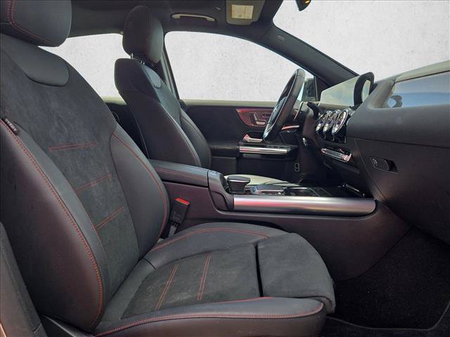Used 2022 Mercedes-Benz GLA 45 AMG 4MATIC image 11