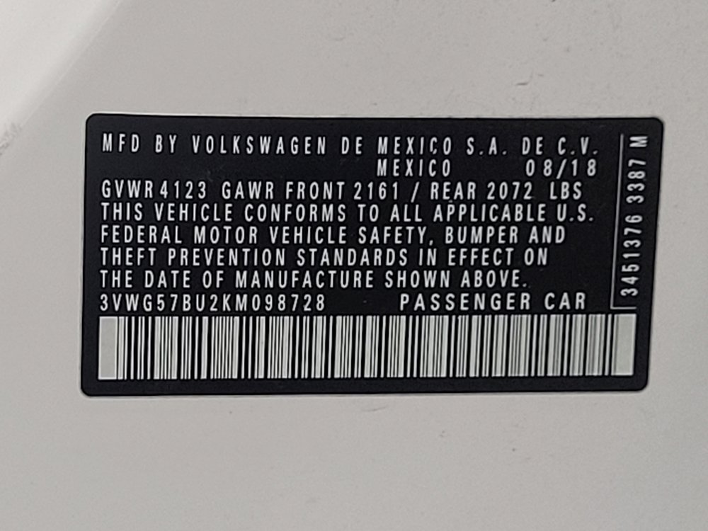 Used 2019 Volkswagen Jetta SEL Premium FWD image 33