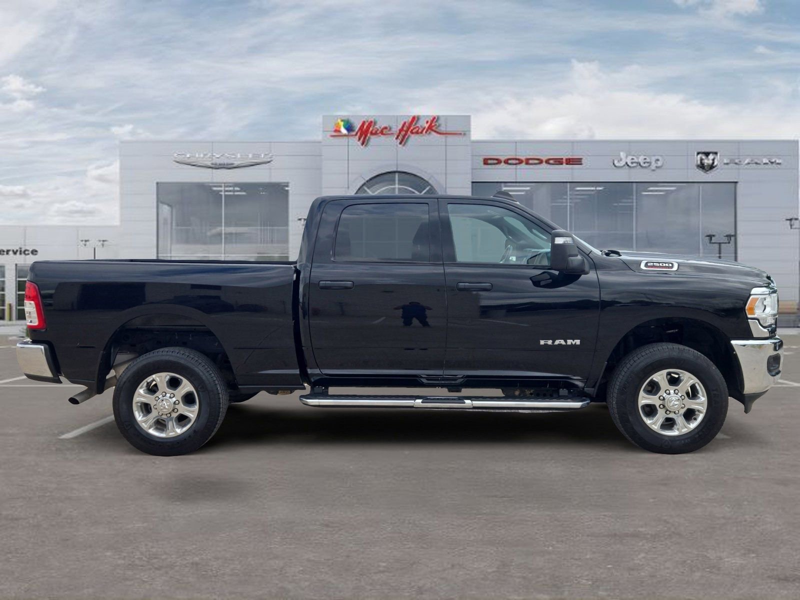 Used 2024 RAM 2500 Big Horn w/ Bed Utility Group AWD/4WD image 6