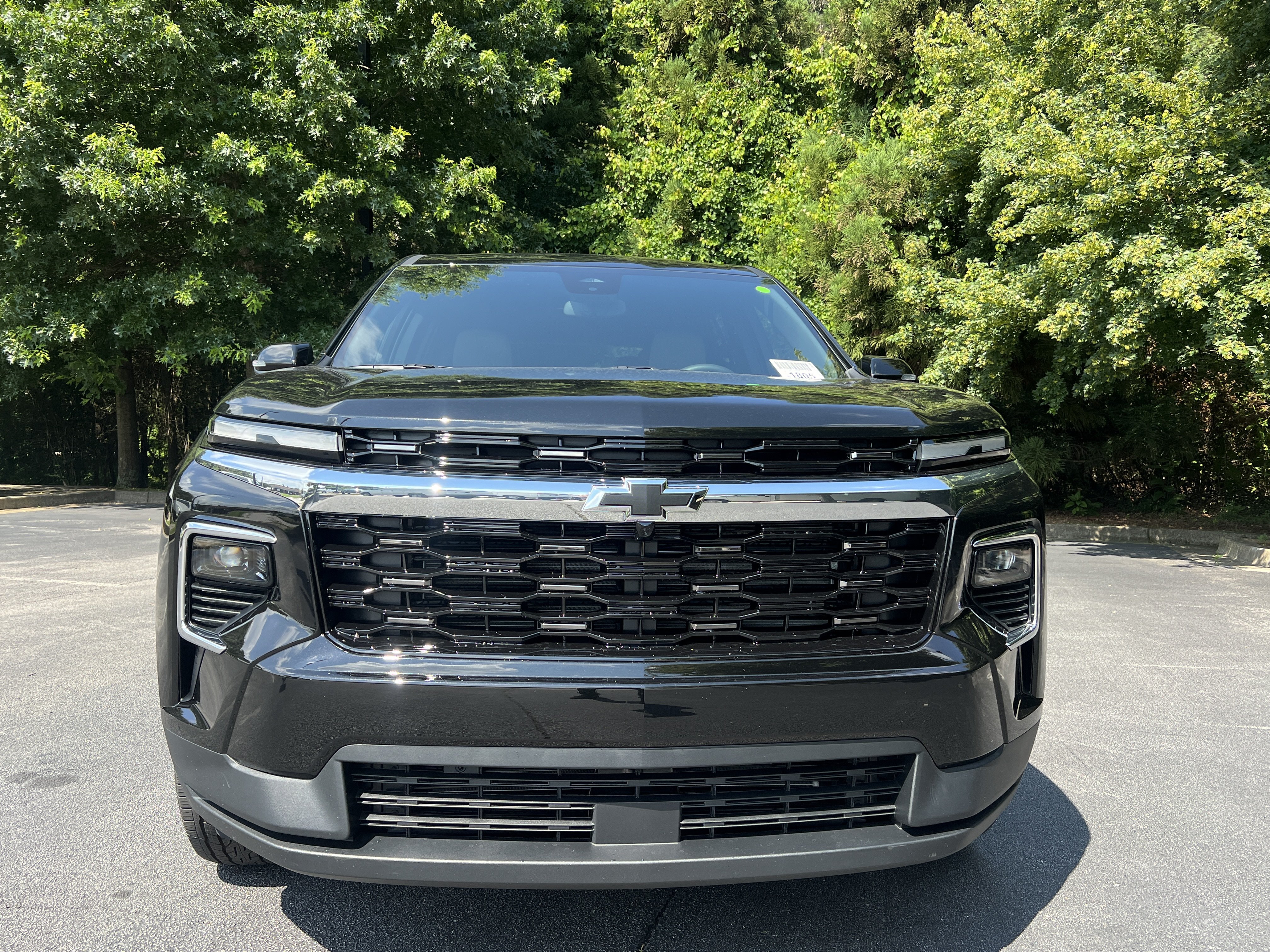 New 2026 Chevrolet Traverse LT FWD image 3