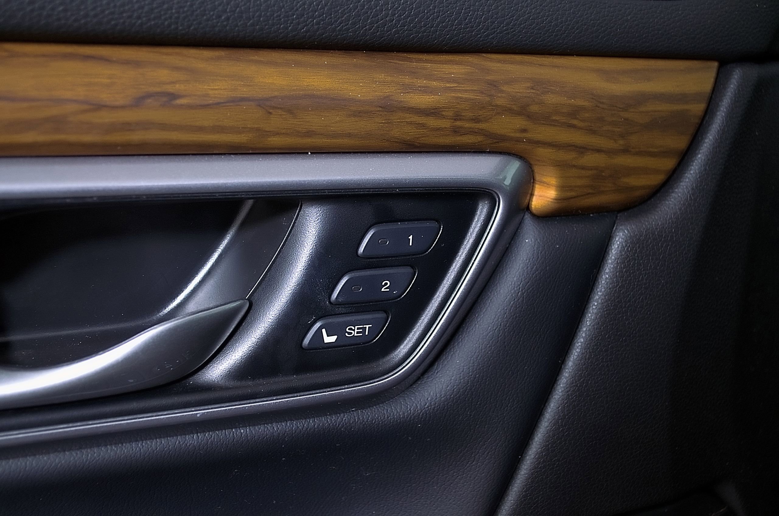 Used 2021 Honda CR-V EX-L image 19