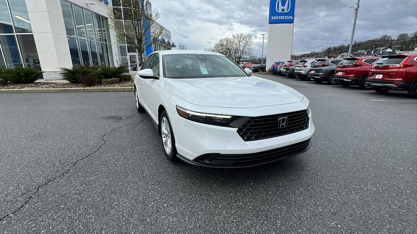 New 2025 Honda Accord LX image 2