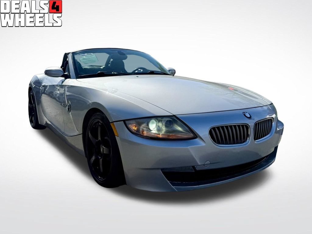 Used 2008 BMW Z4 3.0si RWD image 2
