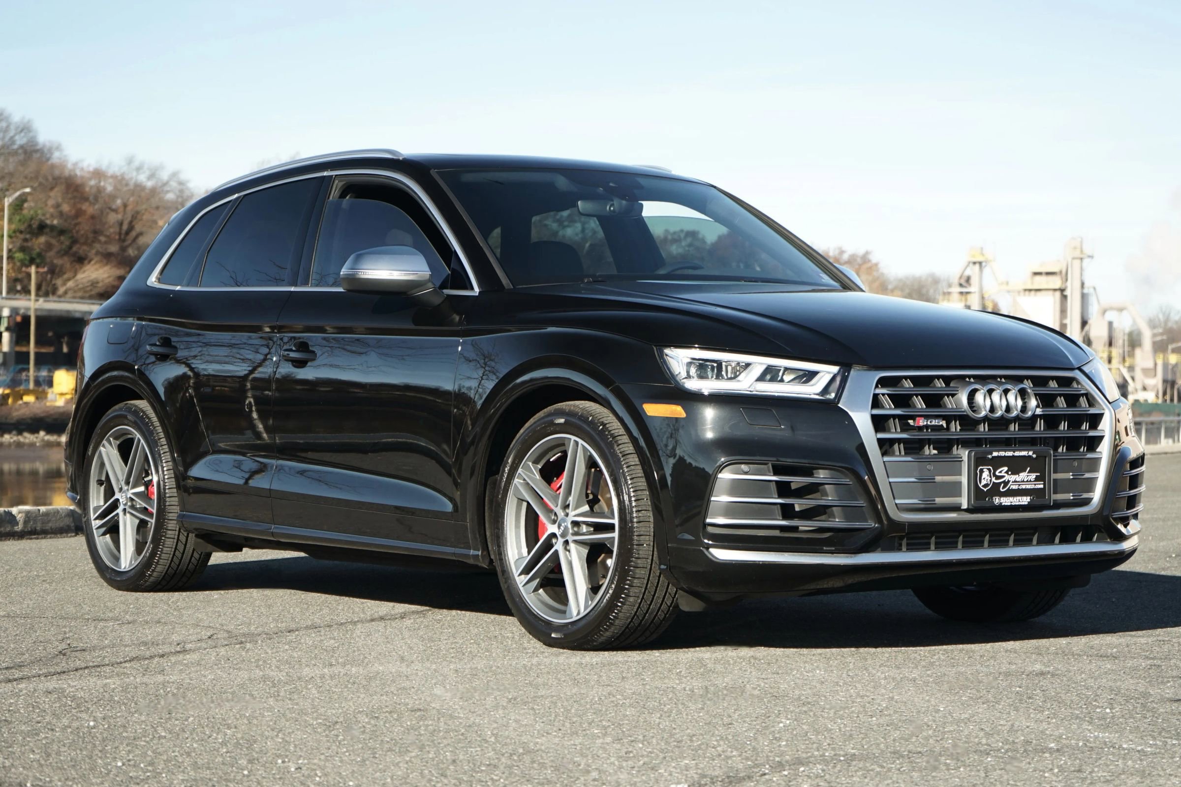 Used 2018 Audi SQ5 Premium Plus image 1