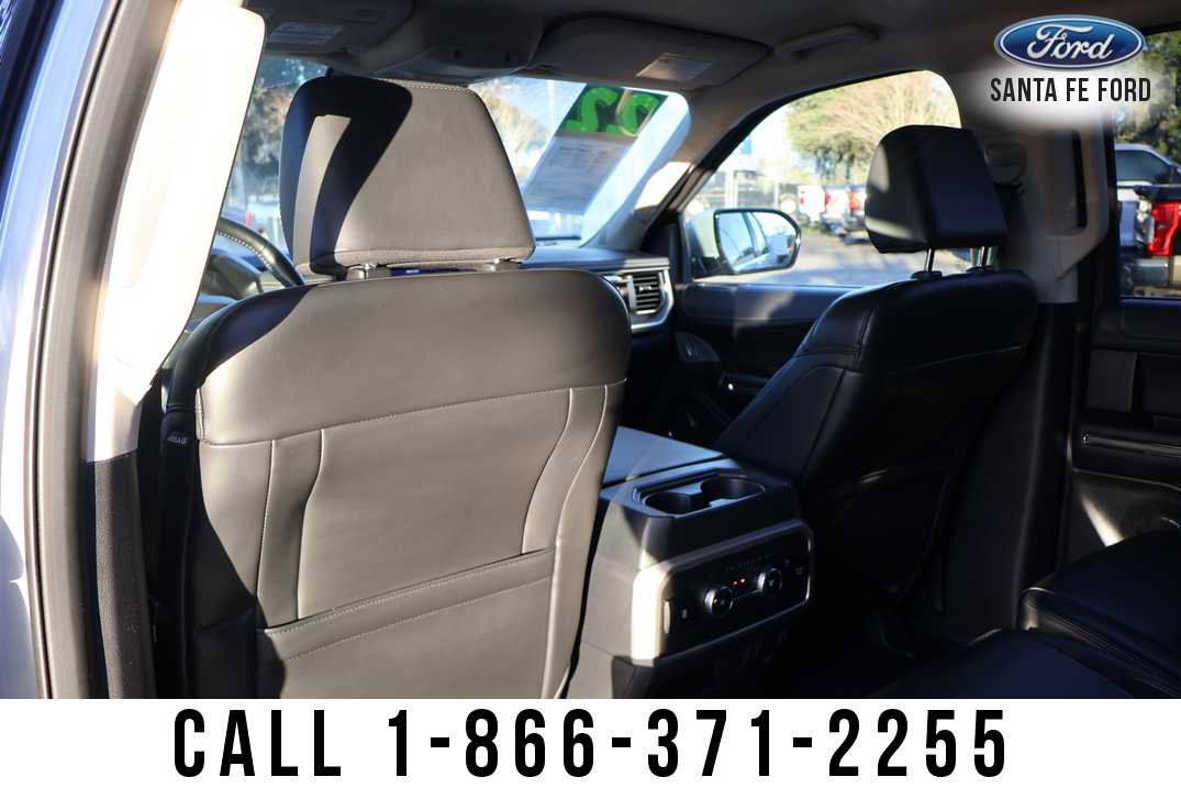 Used 2022 Ford Expedition Max XLT RWD image 16