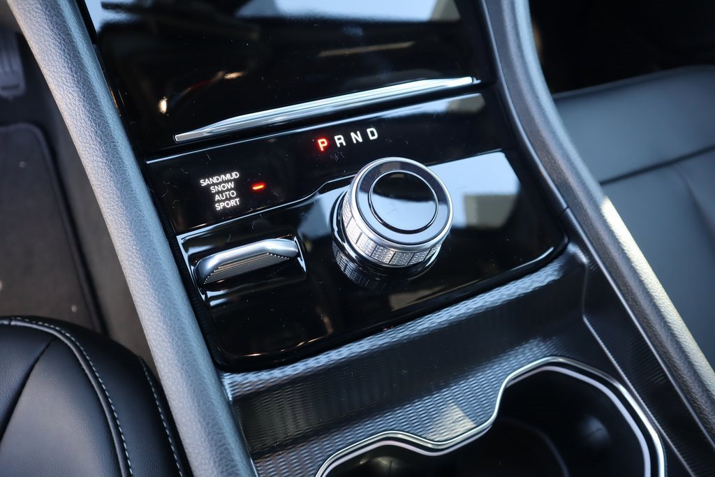 New 2025 Jeep Grand Cherokee Limited image 9