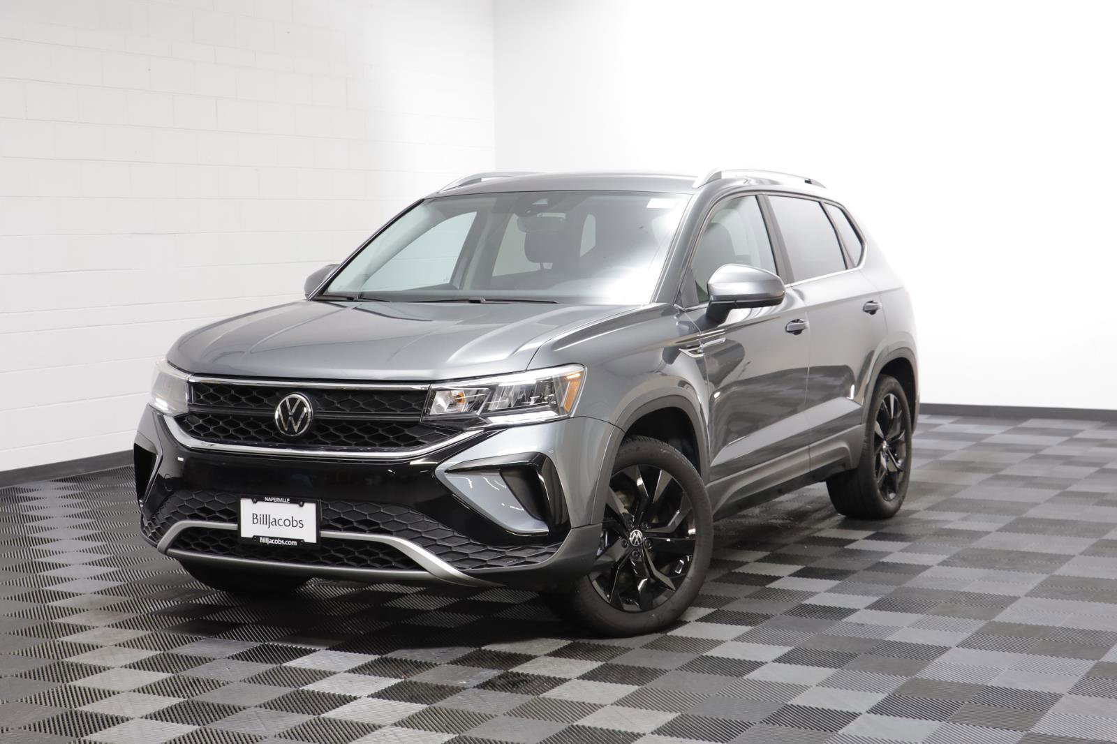 Certified 2023 Volkswagen Taos SE w/ Black Wheel Package image 1