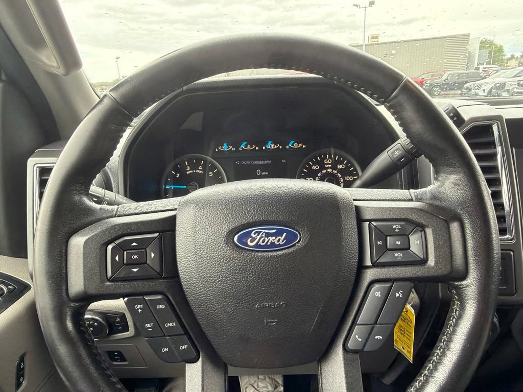 Used 2017 Ford F150 XLT w/ Equipment Group 302A Luxury AWD/4WD image 14